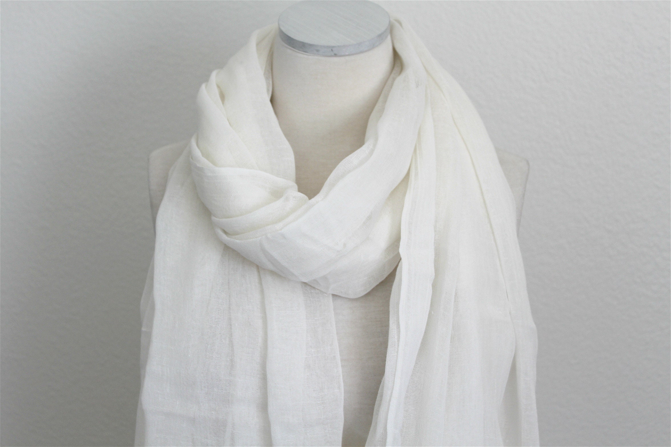 Pure white shawl Clearance