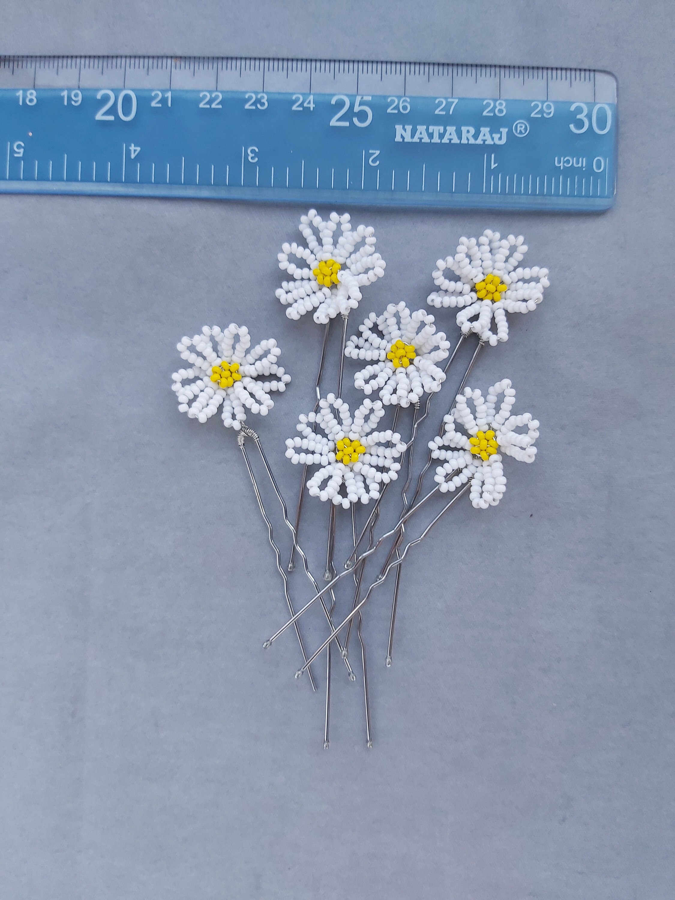 Daisies hair pins Daisy wedding hair accessories Bridal hair Etsy