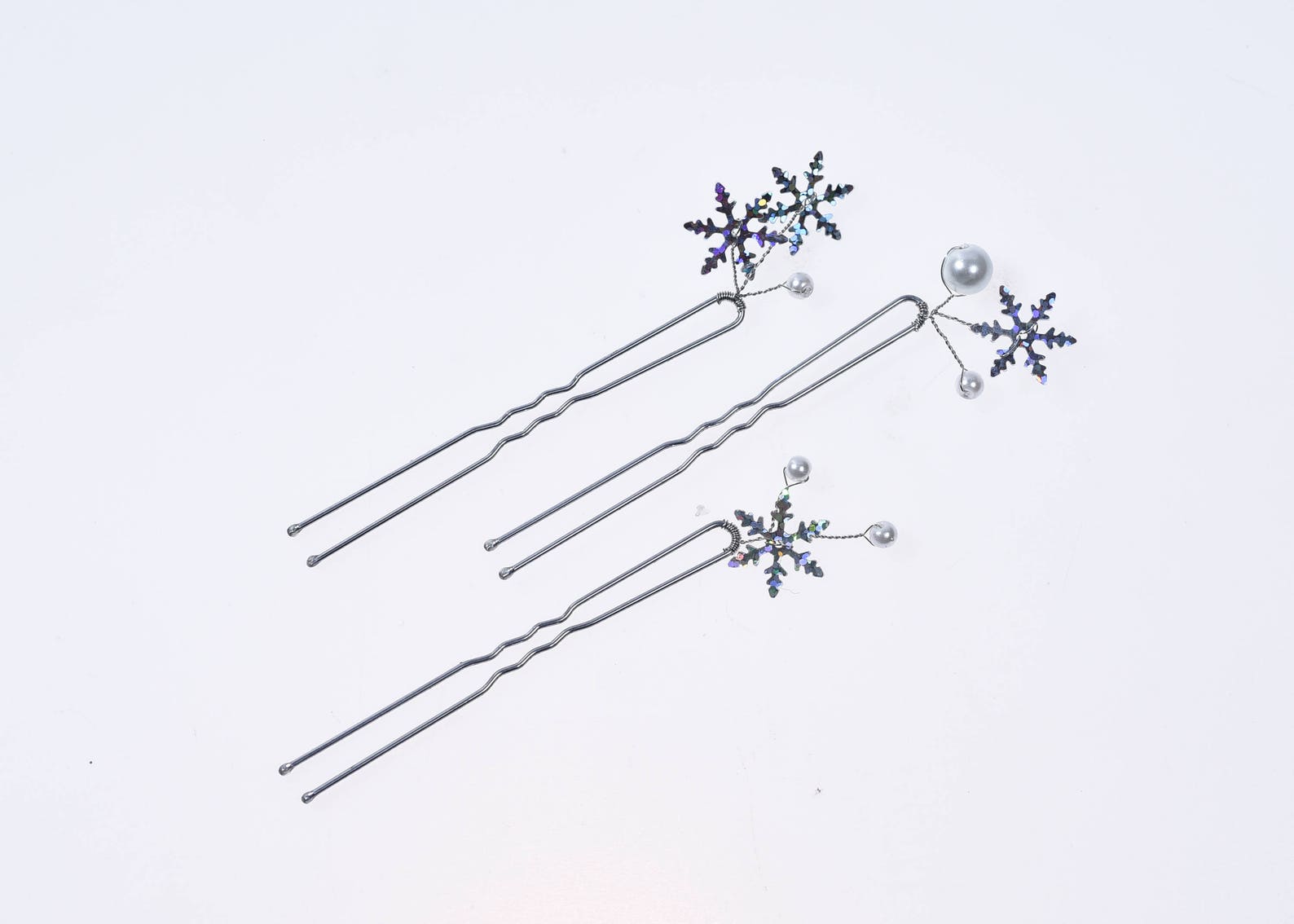 Snowflake hair pins Winter wedding hair piece Silver bride Etsy