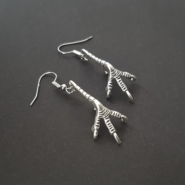 Silver Forestcore Bird Talon Claw Feet Earrings - Horror, Gothic, Goth, Witch, Pagan, Punk, Creepy, Dark Mori, Eagle, Edgy, E-Girl, Emo, Alt