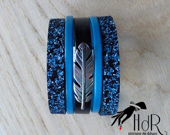 Blue black Peacock feather leather cuff