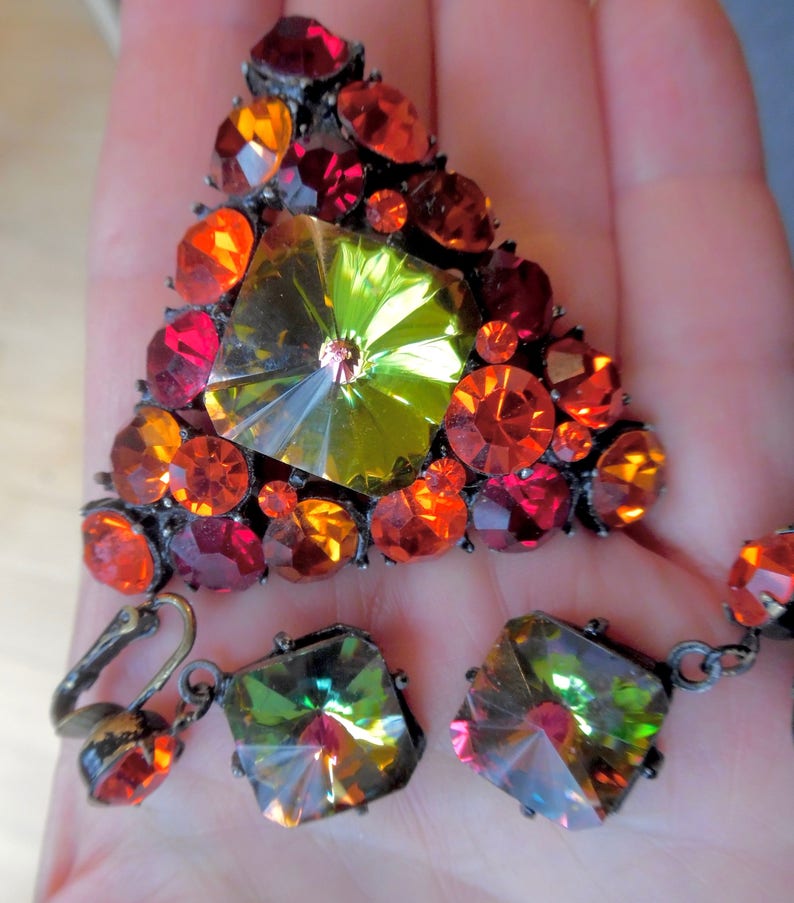 stunning vintage RIVOLI SET JAPANNED brooch pin watermelon