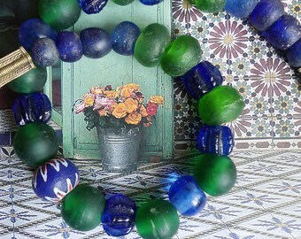 Strang Altglasperlen 13 mm "Sea Blue" Recycled Glass Beads Ghana Krobo 