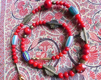 Afrikanische Perlen, Halskette, Augenperle, rote Koralle, Bronzeperlen