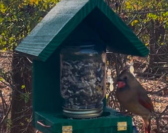 This Hummingbird Feeder works! Easy to Fill, Easy to Clean - Feed the Hummingbirds with this handcrafted Mason Jar time tested feeder!