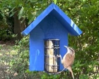 This Suet Bird Feeder Works! Easy to Fill, Easy to Clean - Feed the birds with this handcrafted, time-tested Suet feeder!