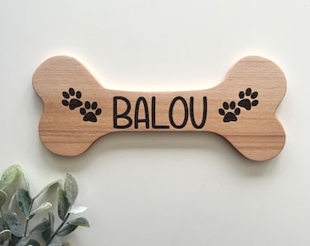 Plaque signalétique pour chien avec gravure {Best Buddy} en bois, nom souhaité, en forme d'os
