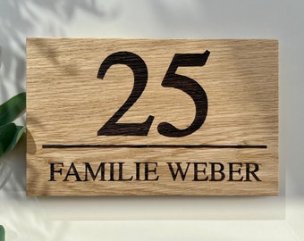 Hausnummernschild mit Familienname aus Eiche {Haustürschild} Haustür Holz {H4}