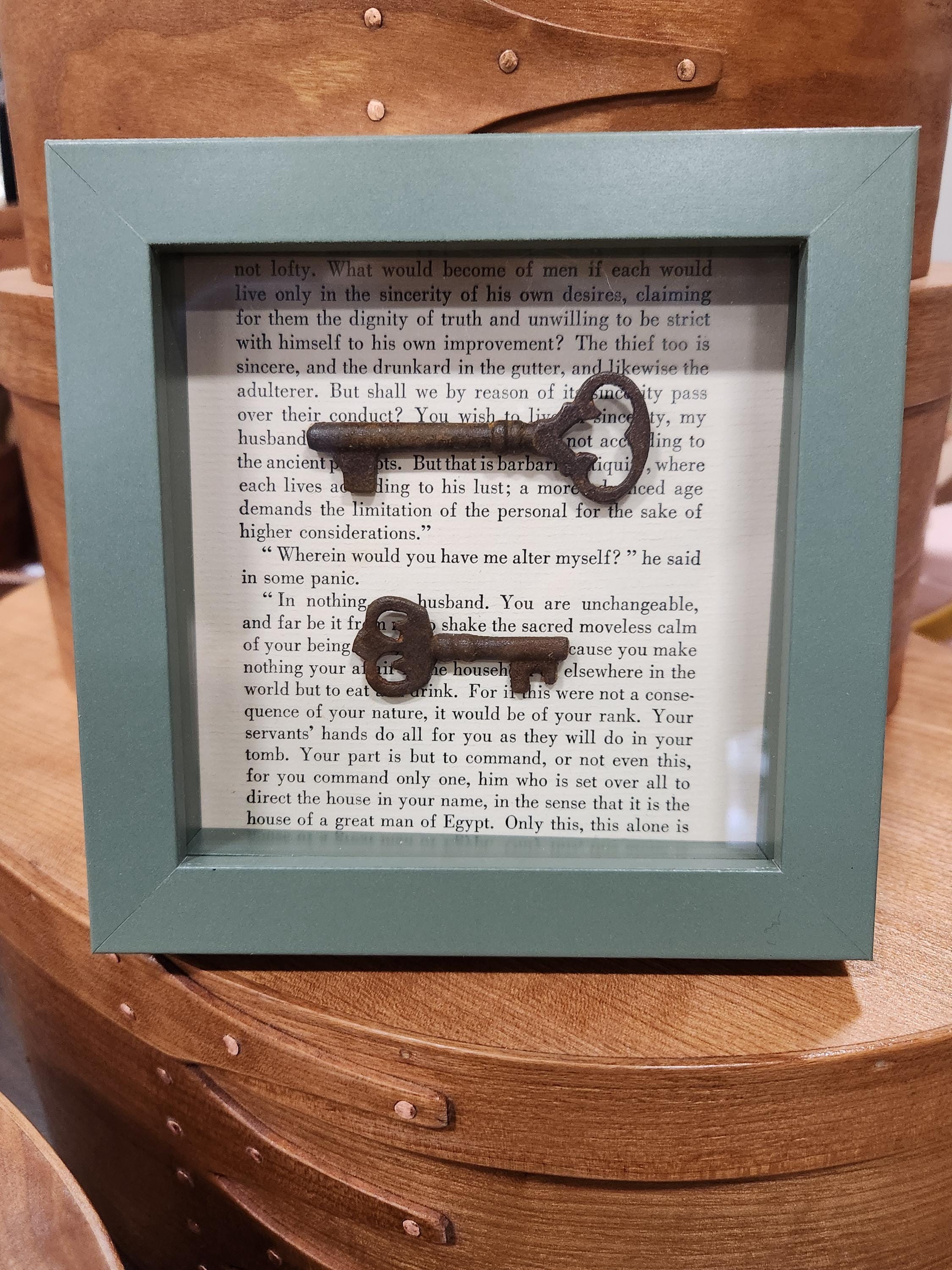 Picture Frame Skeleton Key, Shadowbox Wall Art, Unique Gift, Vintage ...