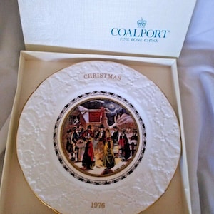Coalport/Wedgwood China - &quot;XMAS EVE&quot; - Christmas 1976 1st Collector Plate Made in England