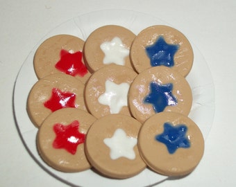 1:6 Play Scale / Dollhouse Miniature July 4th Cookies / Doll Fake Food ~reference Barbie hand for size 1117