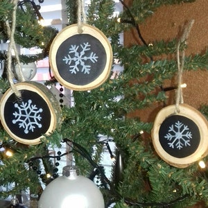 Set of three wooden Christmas tree hangers, Christmas decorations, natural Christmas decorations, wooden Christmas decorations