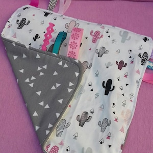 Label cloth, play cloth, cuddle cloth, baby toy, playpen toy