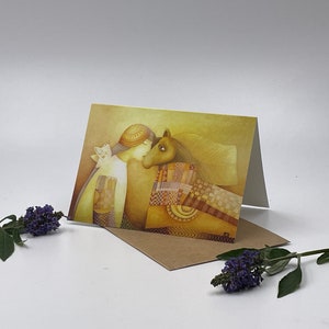Carte ANGE et PETIT CHEVAL, carte pliée jaune, animal mignon vierge, carte de voeux art amitié, à propos de la douceur amour émotion gentillesse