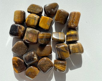 Tiger Eye Tumbled stone crystal/ mineral x 1 (22-30mm)