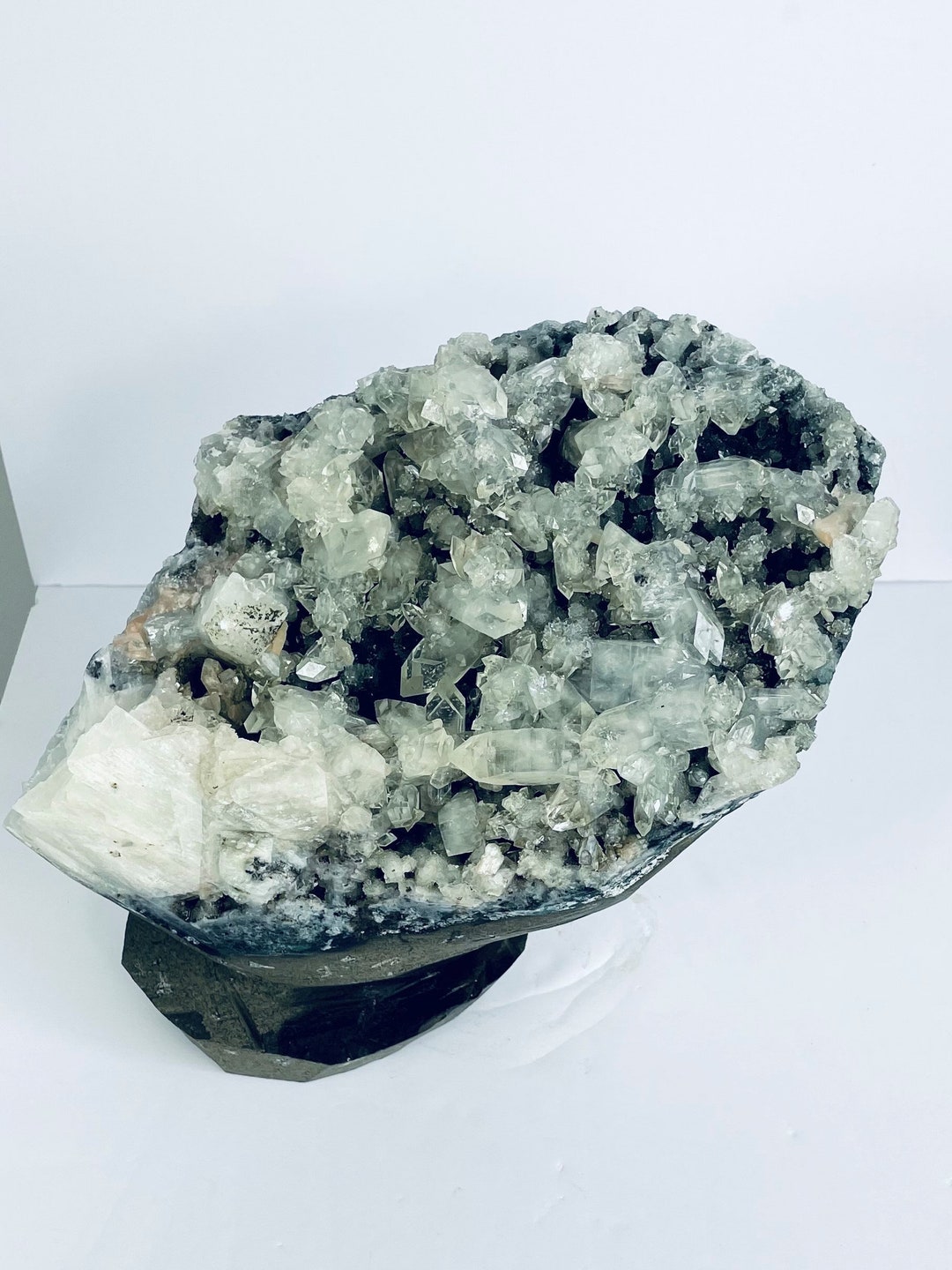 Apophyllite Geode Free Standing Cluster AP054 A - Etsy