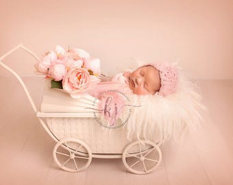 Newborn hat, newborn mohair bonnet, baby girl hat, hat, new born photo prop, photography