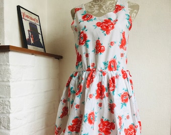 Vintage summer dress/bubble skirt dress/red rose print/1980's dress/retro day dress/summer wedding/Size UK 8/Made in England/Cristel