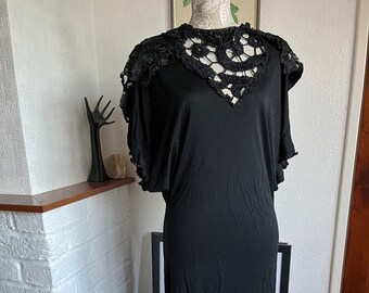 Vintage 80's black cocktail dress/Open back black lace dress/Applique detail/Batwing dress/size UK 10/Ankle length/Viscose evening dress