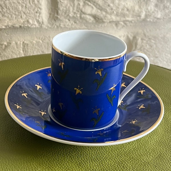 Limoges Demi-tasse cup and saucer set/Royal Blue Lily print/coffee cups and saucer set/Chateau de Blois/Demitasse cup/Made in France