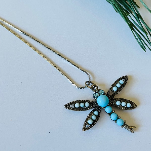 Vintage Dragonfly pendant necklace/Costume chain necklace/blue and silver colour/Blue Rhinestone/Birthday gift/Valentine gift/Dragonfly