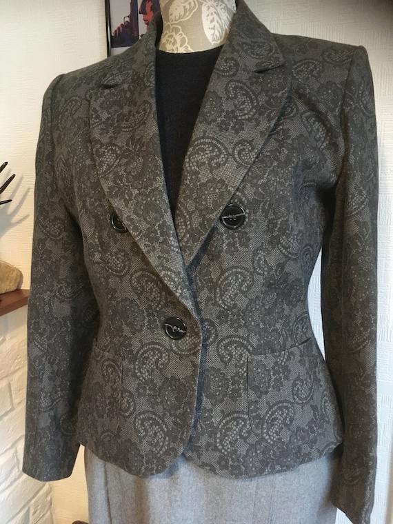 Kleding Dameskleding Jacks & Jassen YVES SAINT LAURENT Variation Lange jas in grijze wol met verticale strepen oversized jas jaren '90 