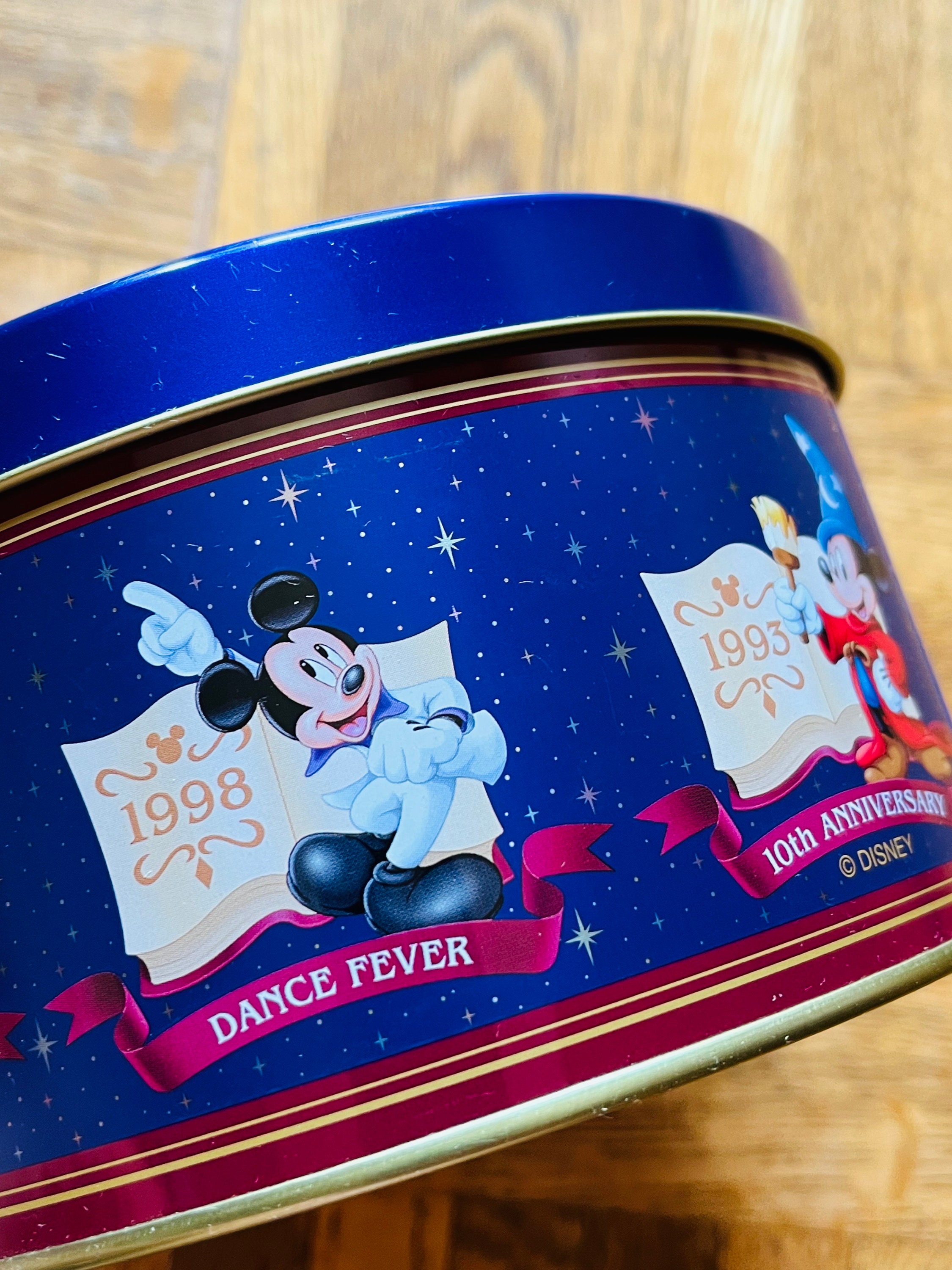 Vintage Tokyo Disneyland 20th Anniversary Mickey Mouse Tin (2003
