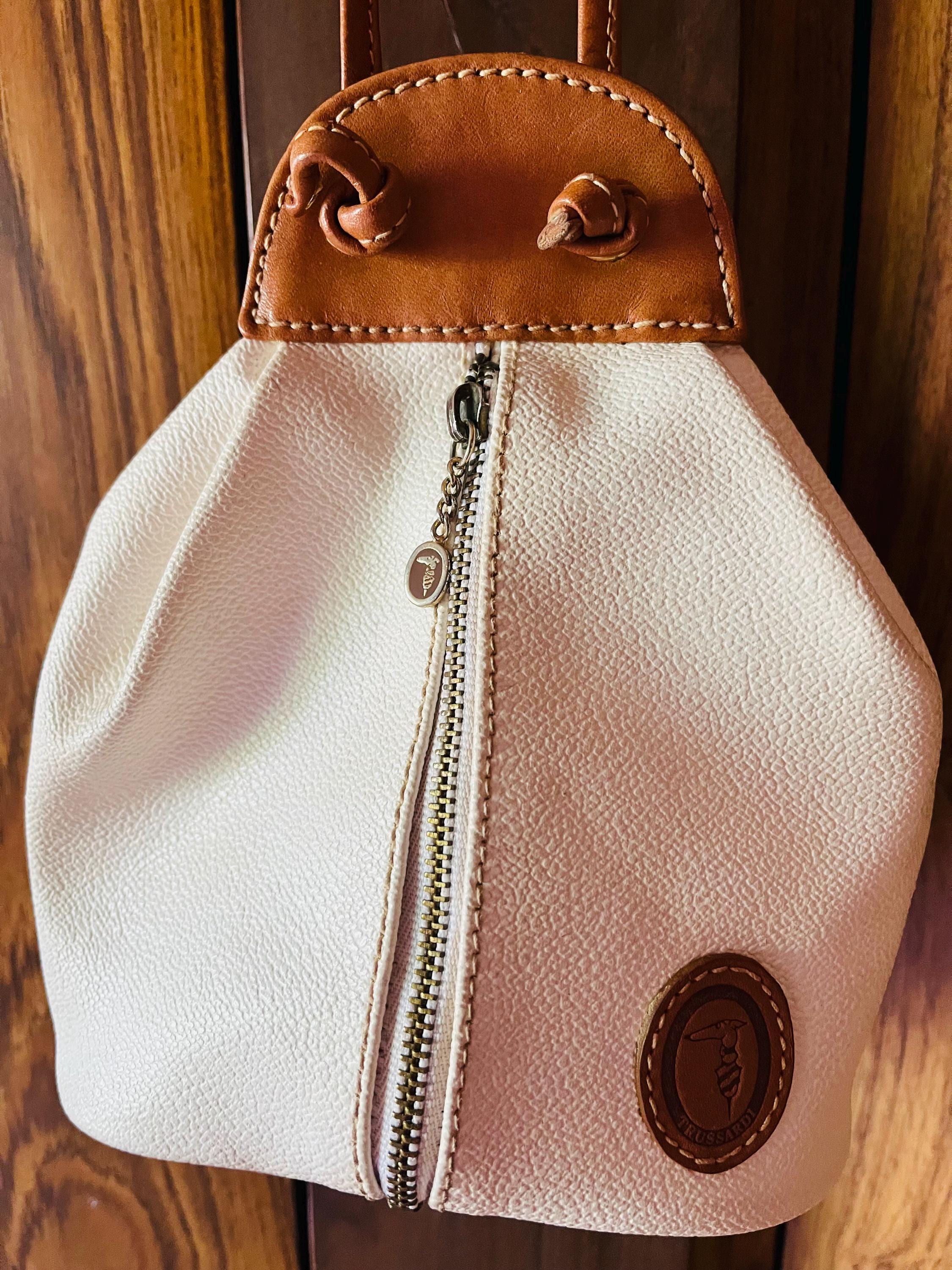 Vintage Trussardi Leather Crossbody Bag: 90s Italian Shoulder Bag