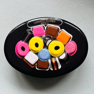 Mark spencer tins - Etsy 日本