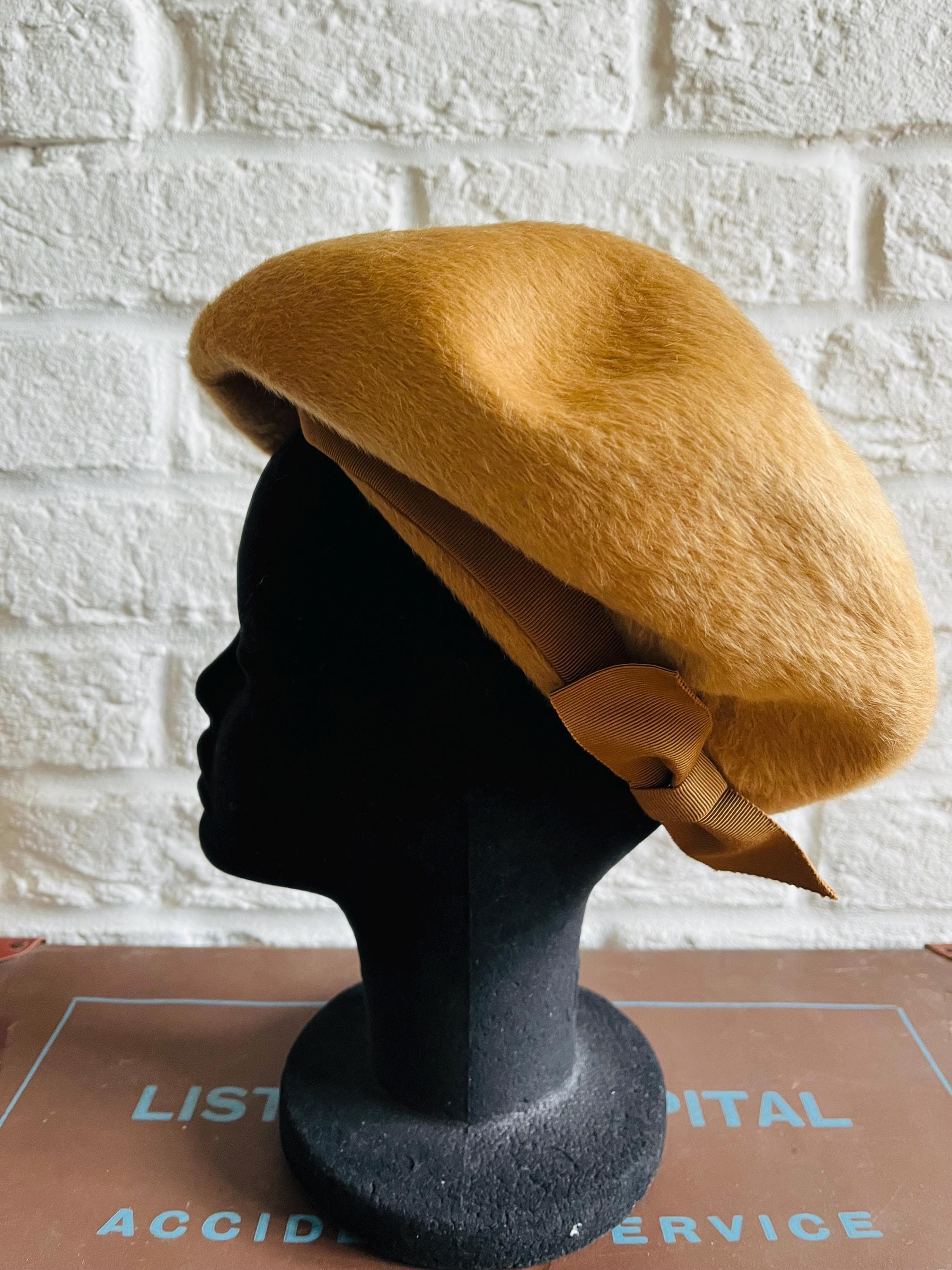 Wool Beret Bow - Etsy display picture 3