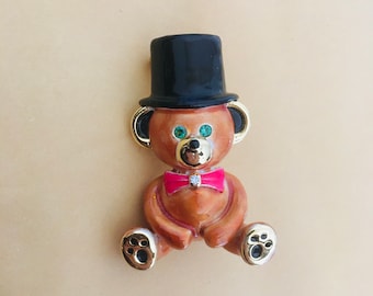 Vintage teddy bear brooch/cute teddy bear pin/lapel pin/brooch/gift for her/costume jewellery/Fashion jewellery/ceramic teddy bear/Black hat