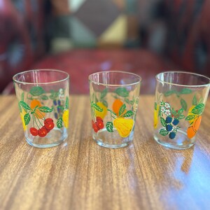 Set of 8 Vintage 80's Anchor Hocking Tall Fruit Patterned Retro Drinking  Glasses