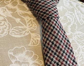 Vintage Wool Tie Houndtooth Made in The UK: St Michael 70s Necktie