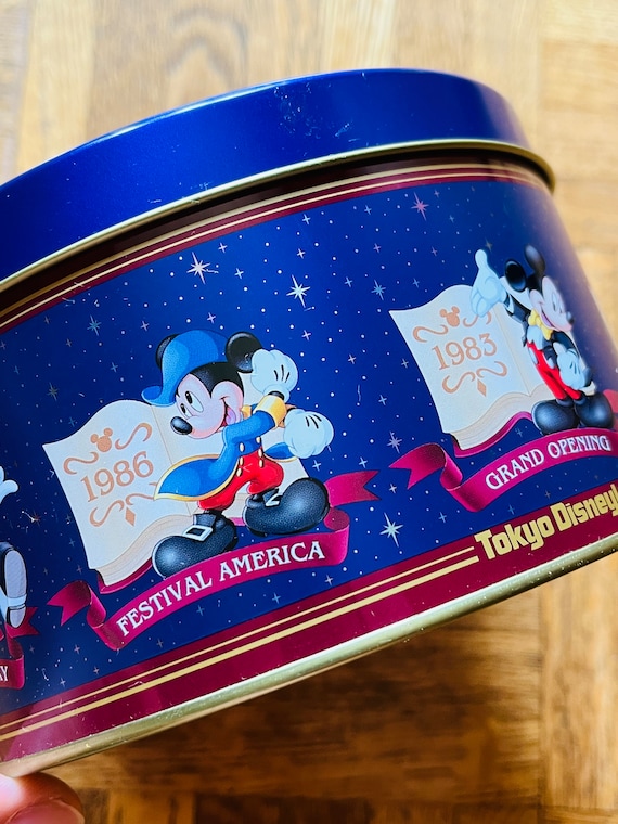 Vintage Tokyo Disneyland 20th Anniversary Mickey Mouse Tin (2003