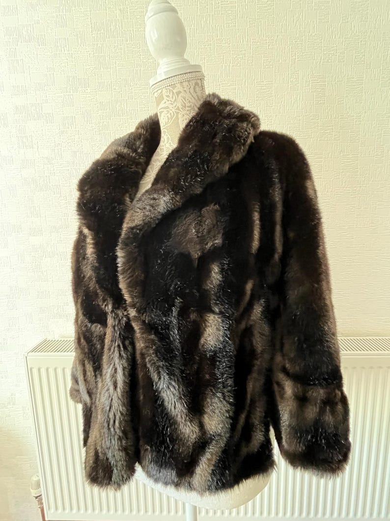 French Vintage Cape Coat/faux Fur Cape Jacket/vintage Imitation Fur