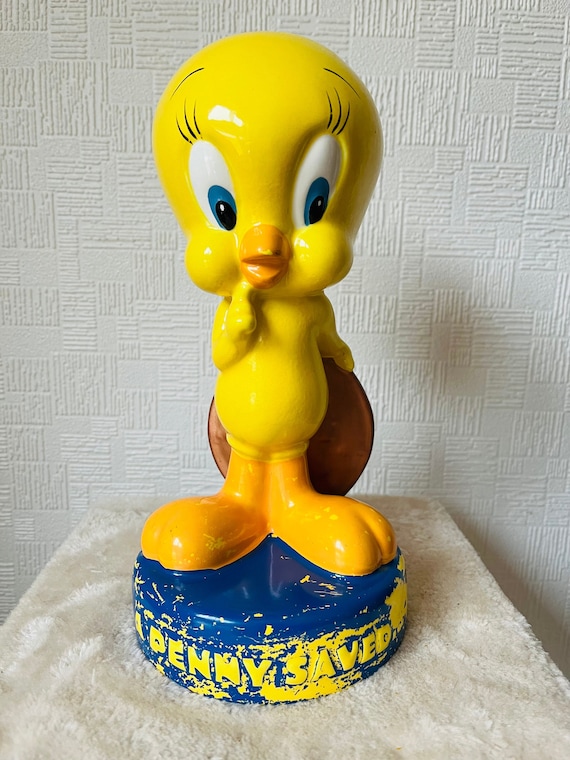 Vintage Tweety Pie Piggy Bank: Warner Bros. Studio Store