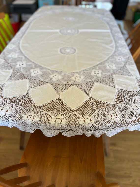 刺繍入りホワイト円形テーブルクロス メキシコ ビンテージ ビンテージ
