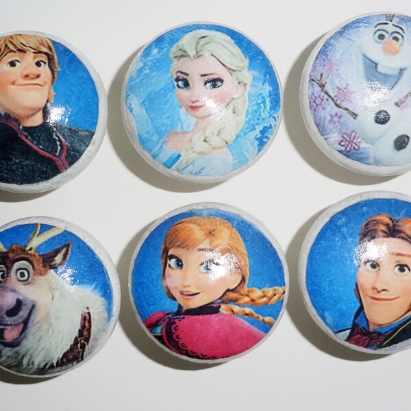 FROZEN DISNEY Elsa Anna Olaf Kristoff Painted White Wood Drawer Door Knobs Pulls Great Gift Idea! UK Seller