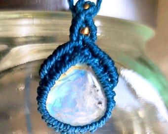 Pendant with beautiful Moonstone