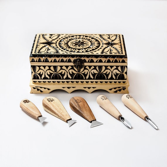 Profi woodcarving tools set for geometric carving, handmade wood item,  original pattern, tools for hobby, woodworking supply, gift for carve