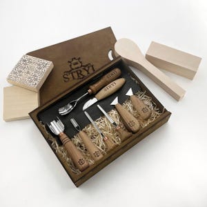 Träsnideriverktygssats, 8 verktyg, lindträämnen, urholkningssats, videoinstruktioner