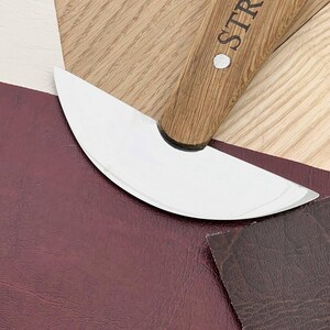 Half-Moon Leather Knife, STRYI 115mm, Leatherworking Tool image 4