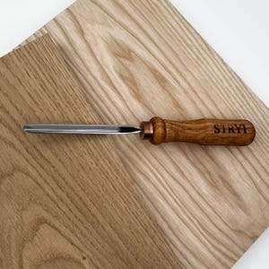 Handgeschmiedeter 60-Grad-V-Steckbeitel: Holzschnitzrelief