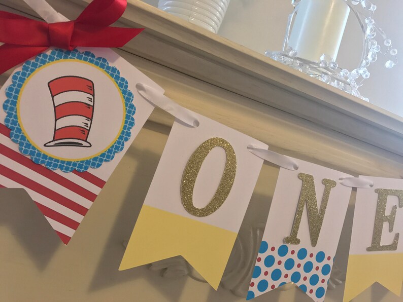 Dr Seuss Birthday Banner Highchair Photo Prop Image 0