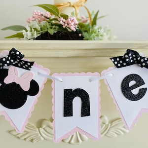 Minnie Mouse High Chair Banner, Minnie Mouse Birthday Decorations ,Minnie 1st Birthday Banner,  Girl First Birthday, Oh Twodles Birthday