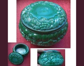 Malachite box, Round Glass Malachite box, Malachite Jewelry Box, video here - https youtu.be sx_YjfPZUTo