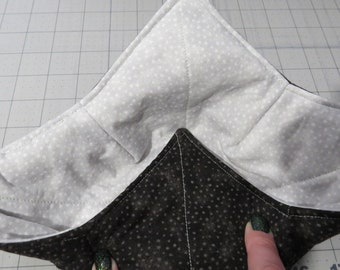 Bowl Cozie - Puntos Reversibles Negro, Blanco, Gris