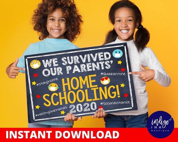 We Survived Our Parents' Homeschooling Sign INSTANT DOWNLOAD | End of the Year School Sign for Kids | Graduation Sign Il_570xn