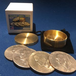 Scatola Okito smussata misura Eisenhower, 4 monete di Ronjo Exclusive Magic