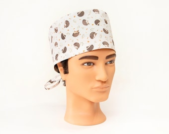 Tiny Hedgehog - Men's Style Scrub Hat